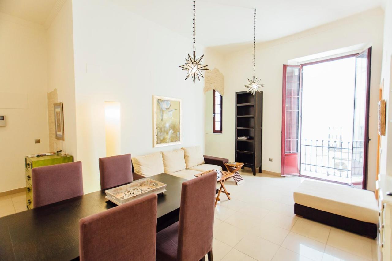 Bright And Central- 2Bd 1Bth- Malhara セビリア エクステリア 写真