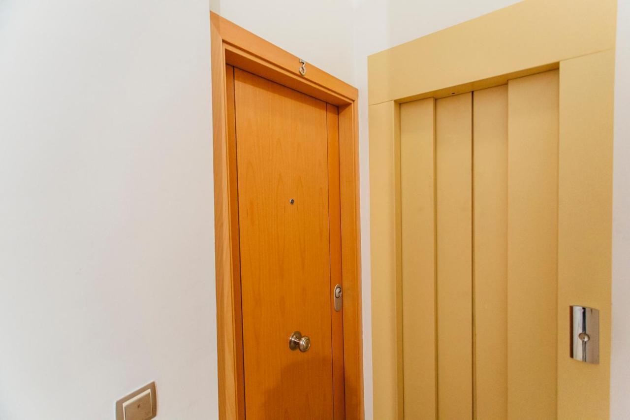 Bright And Central- 2Bd 1Bth- Malhara セビリア エクステリア 写真